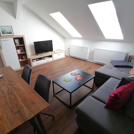 Auszeit2 Erfurt - Stilvolle Dachwohnung Mit Parkplatz - Zentrumsnah Dış mekan fotoğraf