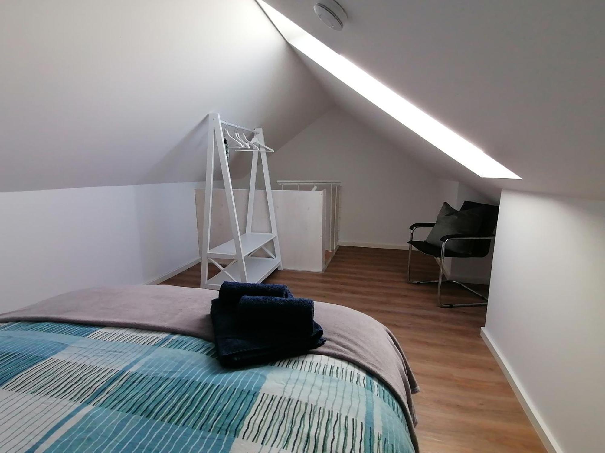 Auszeit2 Erfurt - Stilvolle Dachwohnung Mit Parkplatz - Zentrumsnah Dış mekan fotoğraf