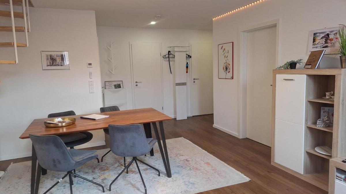 Auszeit2 Erfurt - Stilvolle Dachwohnung Mit Parkplatz - Zentrumsnah Dış mekan fotoğraf